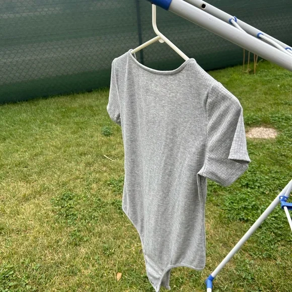 Gray Ribbed Bodysuit - Picture 5 of 8